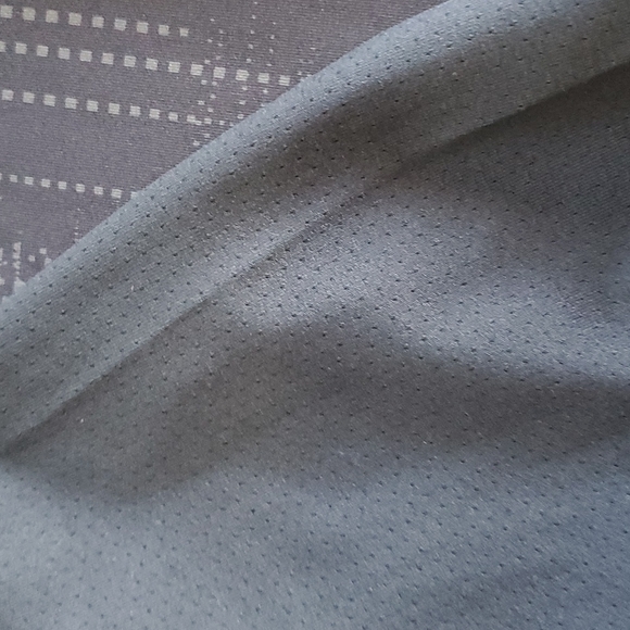 28. Under Armour Compression Mid Rise Legging Black - Picture 13 of 17